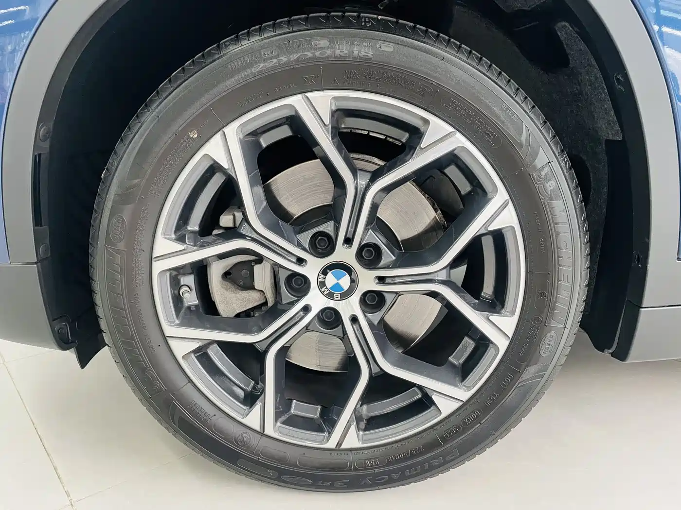 BMW X1 2022 sDrive25Li Leading фото 3