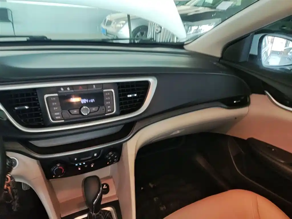 Buick Excelle 2017 15N Automatic Elite фото 13