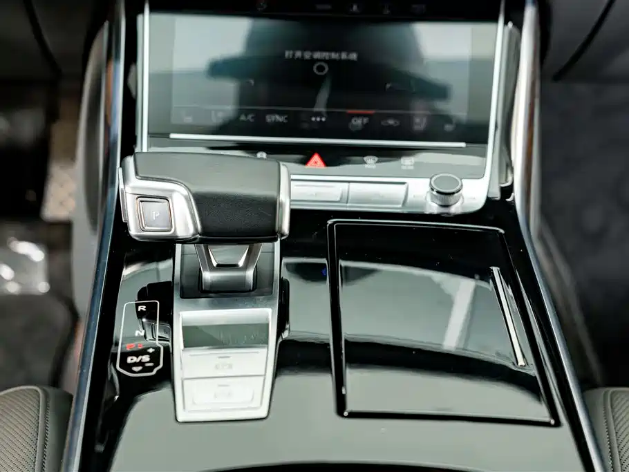 Audi A8 2022 A8L 55 TFSI quattro Premium Collector's Edition фото 16