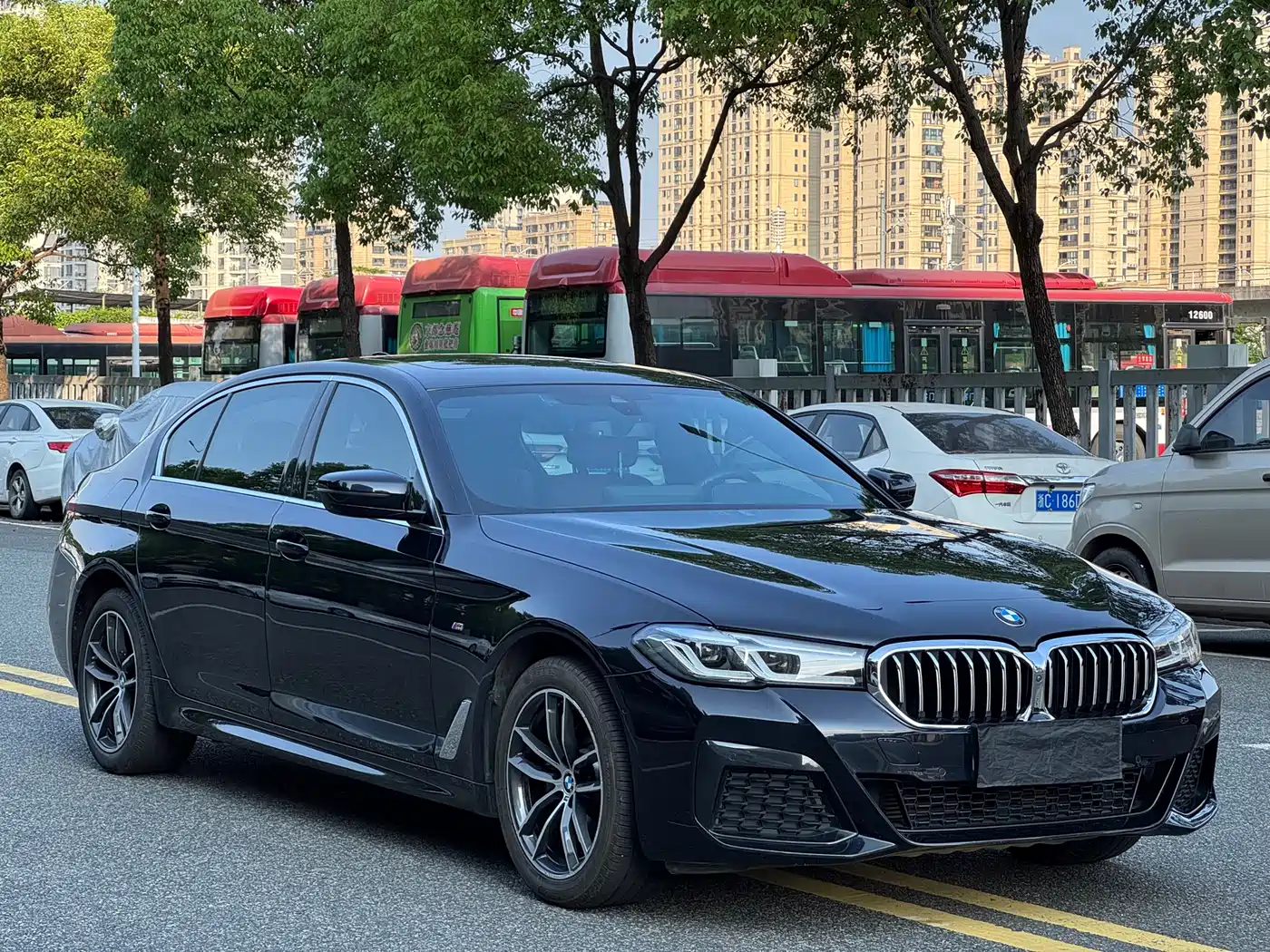 BMW 5 Series 2021 525Li M Sport Package