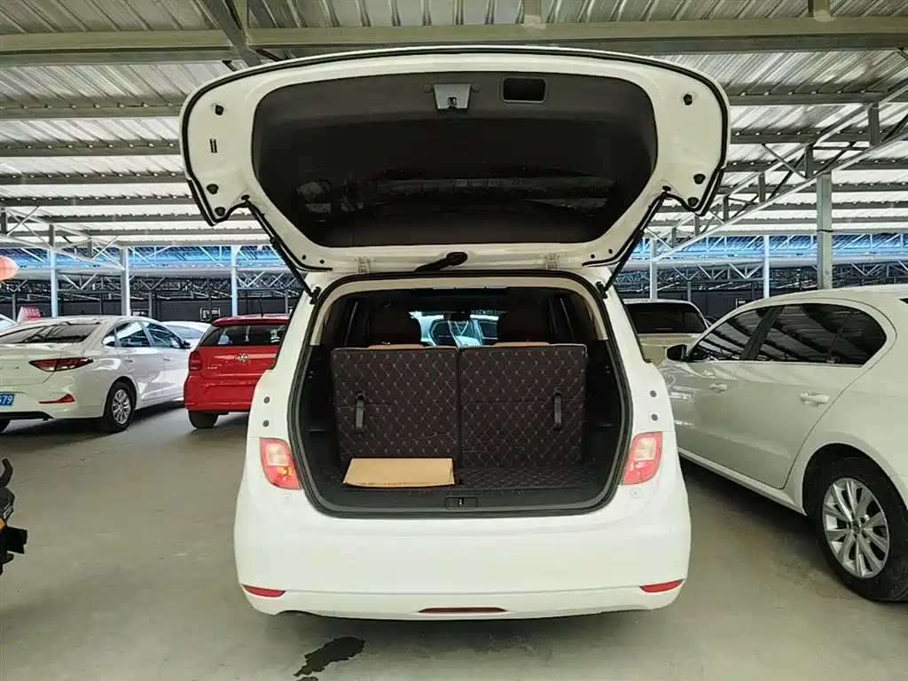 Buick GL6 2021 323T Mild Hybrid Connected Luxury фото 19