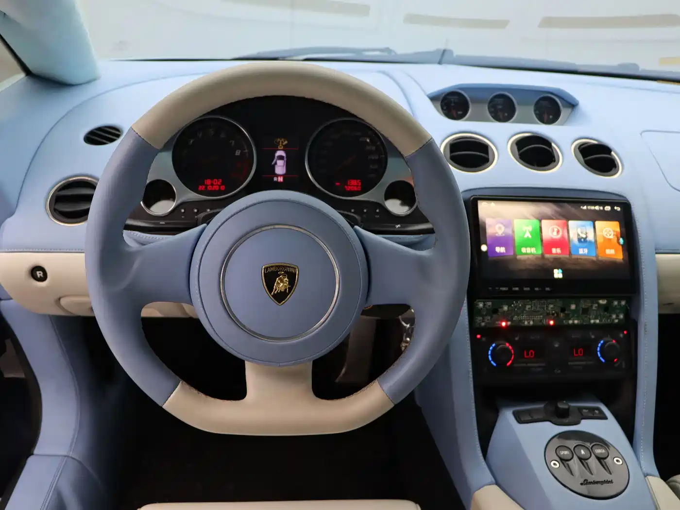 Lamborghini Gallardo 2012 LP 560-4 Gold Edition фото 11