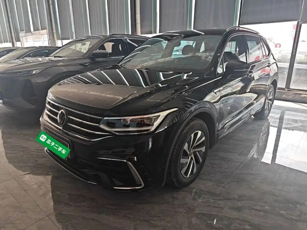 Volkswagen Tiguan L PHEV 2023