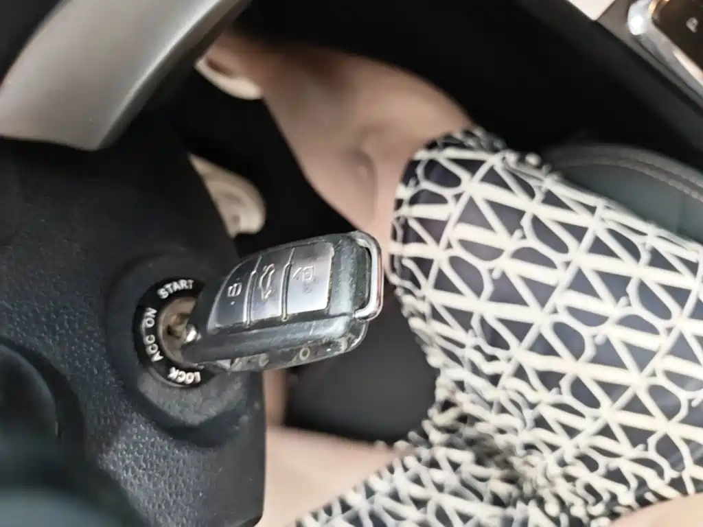 JAC Motors Refine S3 2015 2014 1.5L CVT Luxury