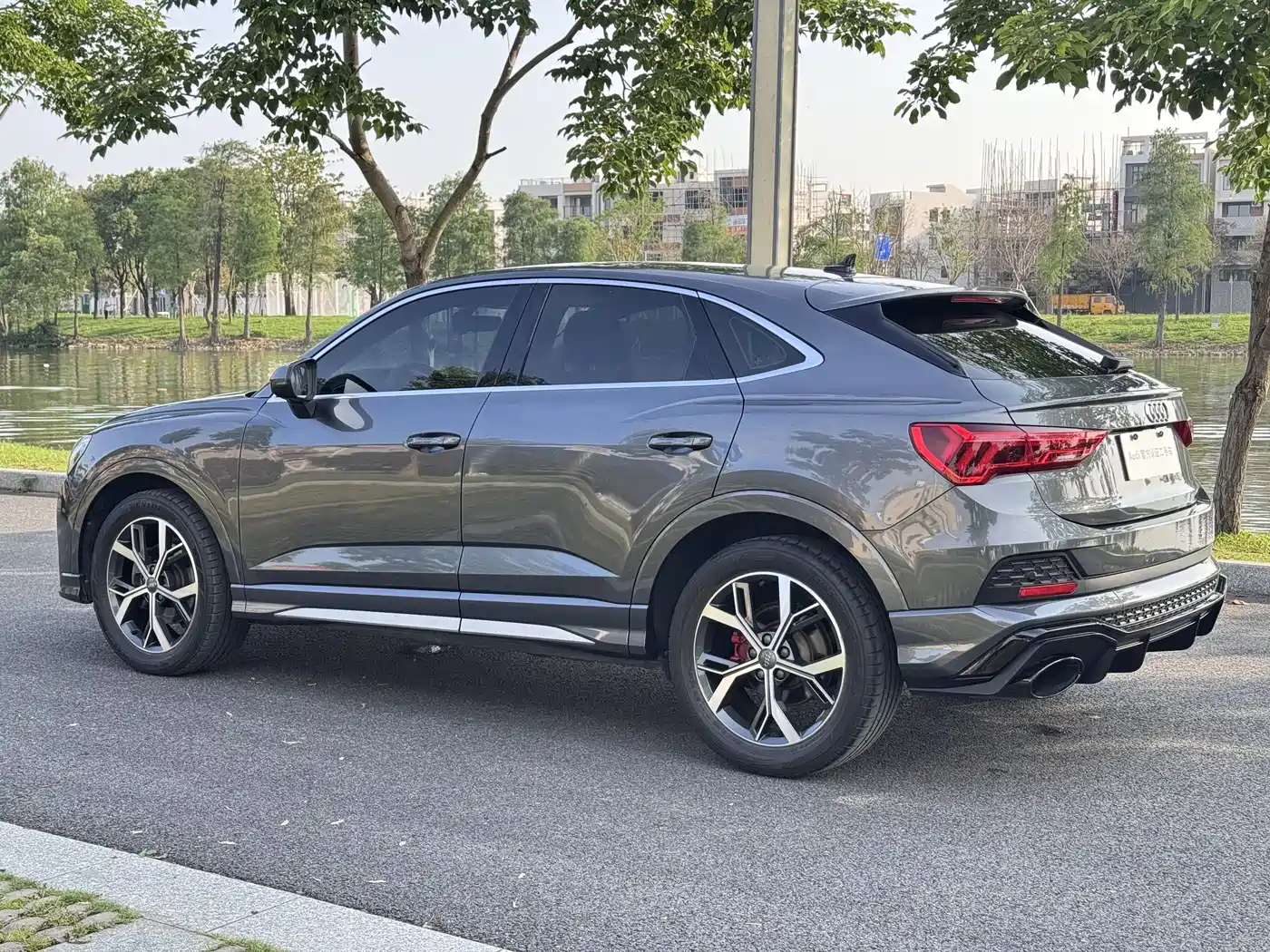 Audi Q3 Sportback 2020 40 TFSI Fashion фото 5