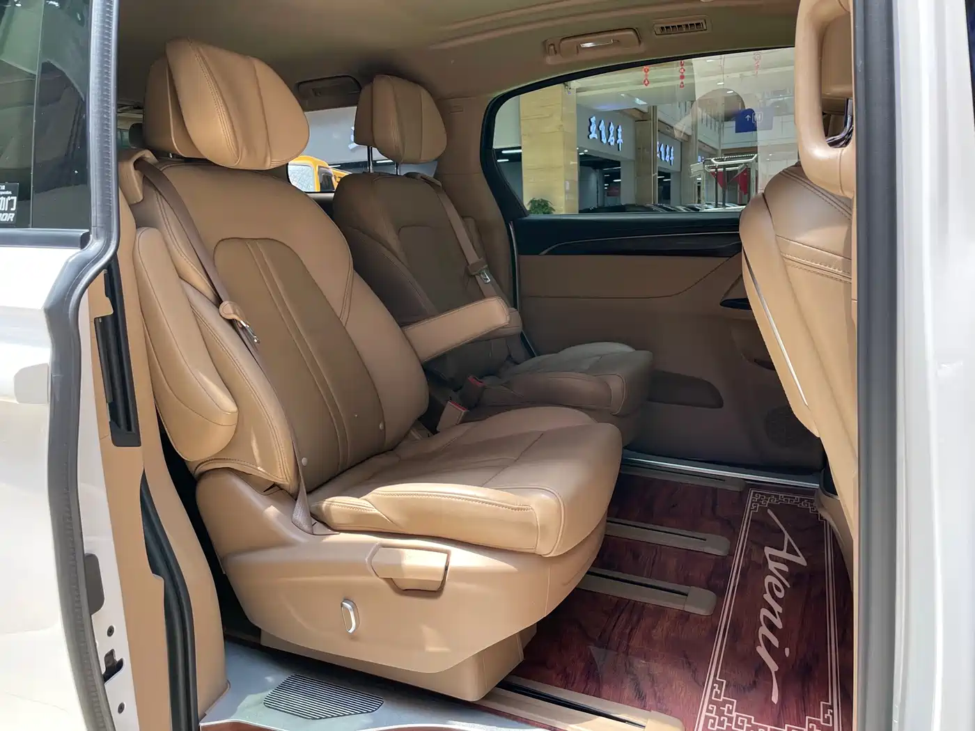 Buick GL8 2021 ES Landlord 653T Premium фото 9
