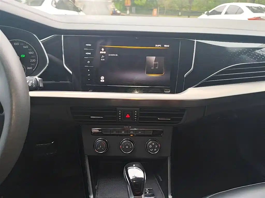 Volkswagen Passat 2021 Model 280TSI Business Edition фото 13