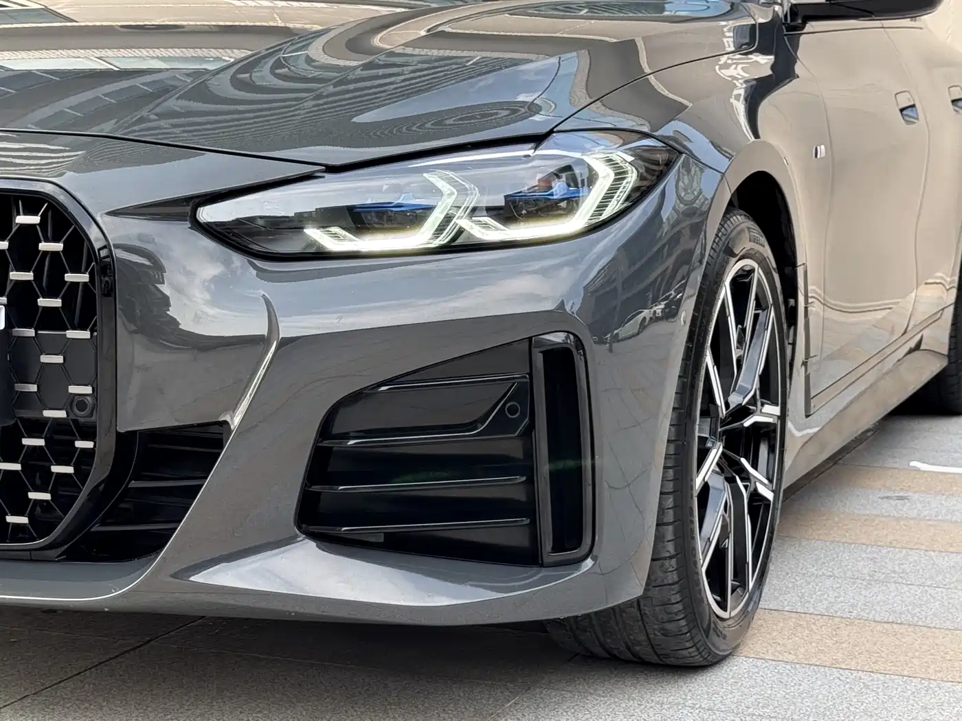 BMW 4 Series 2023 425i Gran Coupe M Sport Shadowline Package фото 14