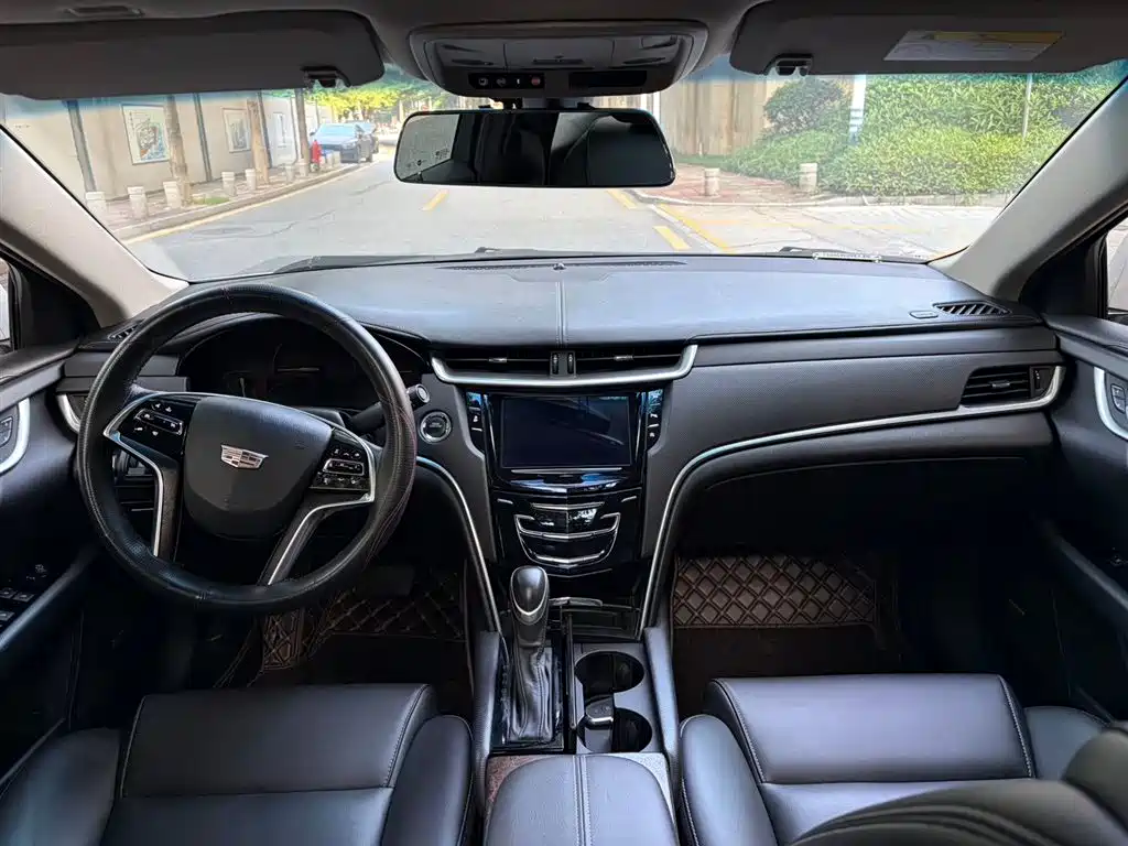 Cadillac XTS 2018 28T Technology фото 5