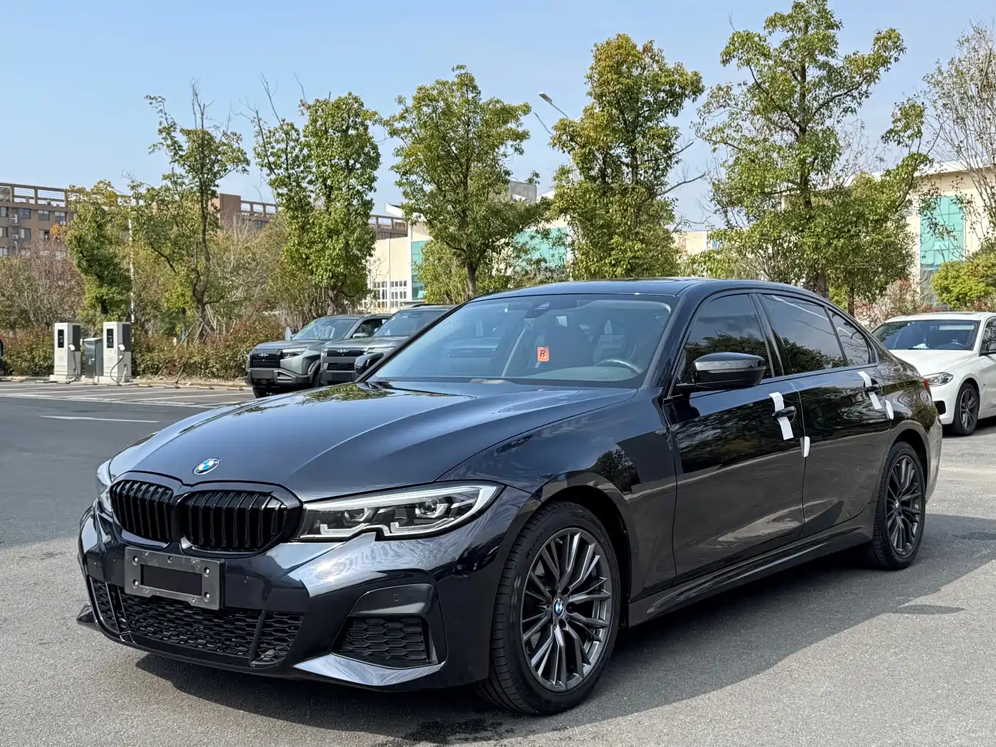 BMW 3 Series 2022 325Li M Sport Shadow Edition