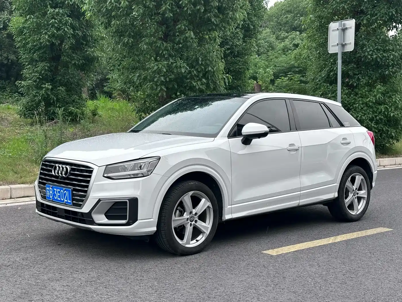 Audi Q2L 2021 35 TFSI Luxury Dynamic