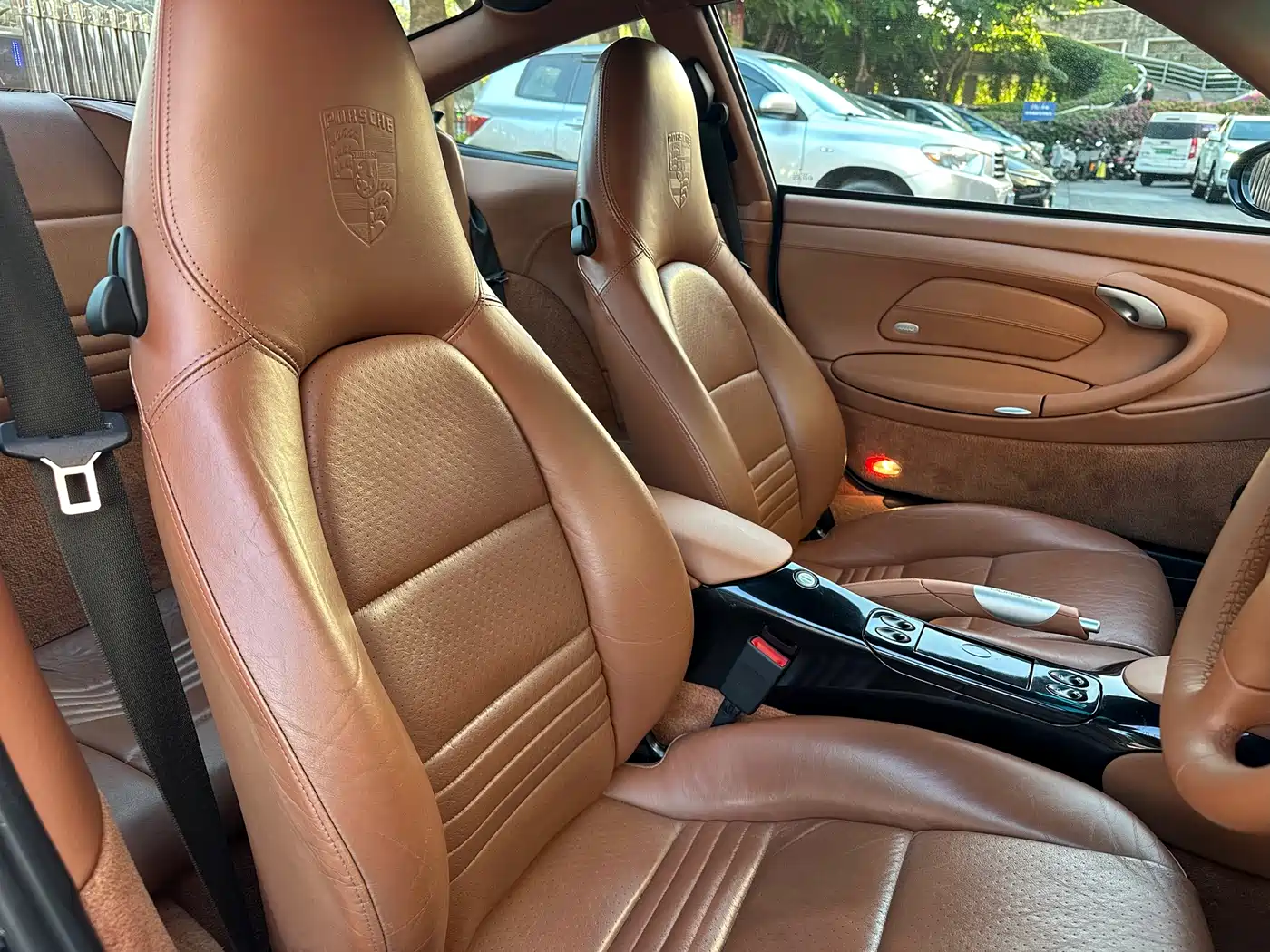 Porsche 911 2004 Carrera S Coupe 3.6L фото 6