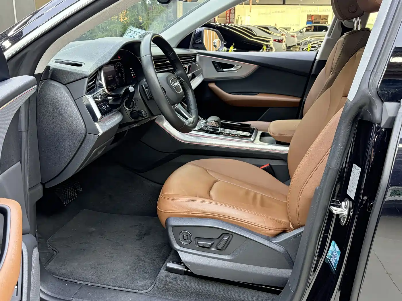 Audi Q8 2019 45 TFSI Luxury Elegance фото 8