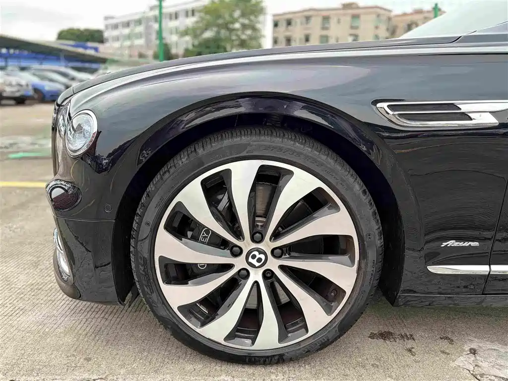 Bentley Flying Spur 2024 2024 4.0T V8 Elegance Edition