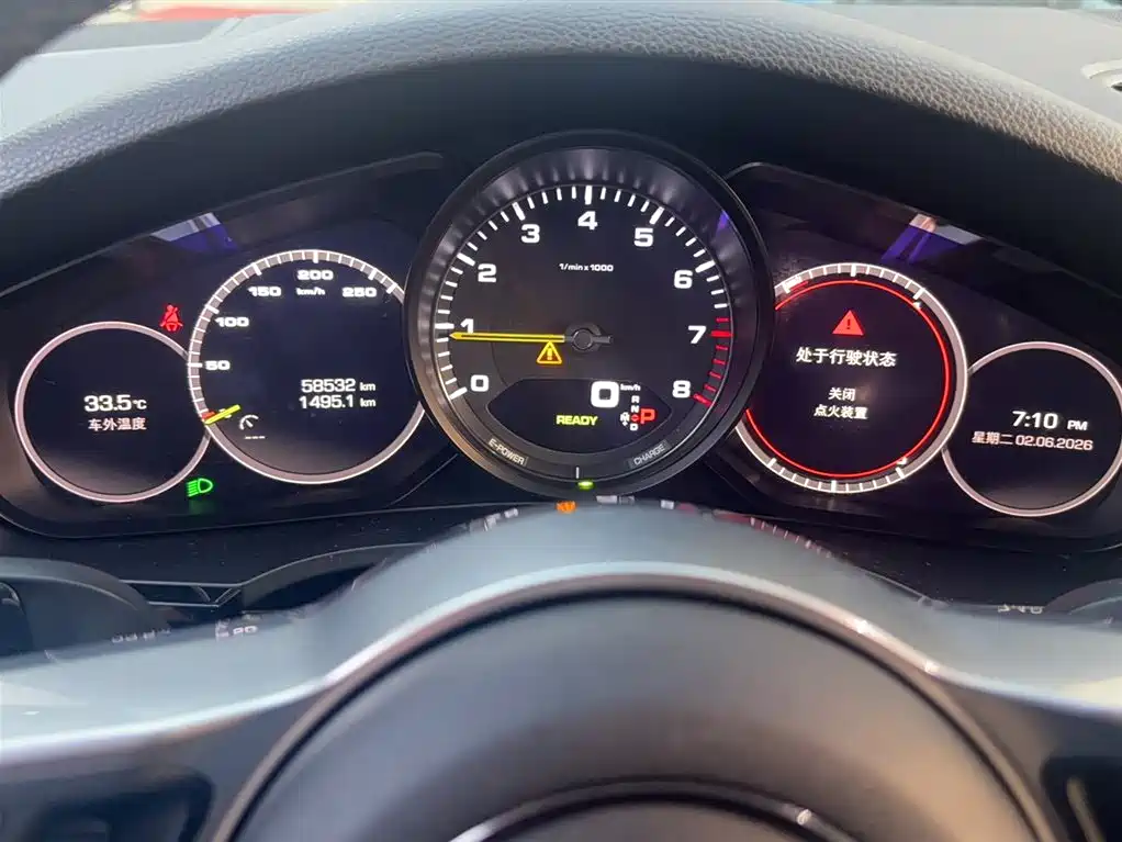 Porsche Cayenne New Energy 2019 Cayenne E-Hybrid 2.0T фото 13