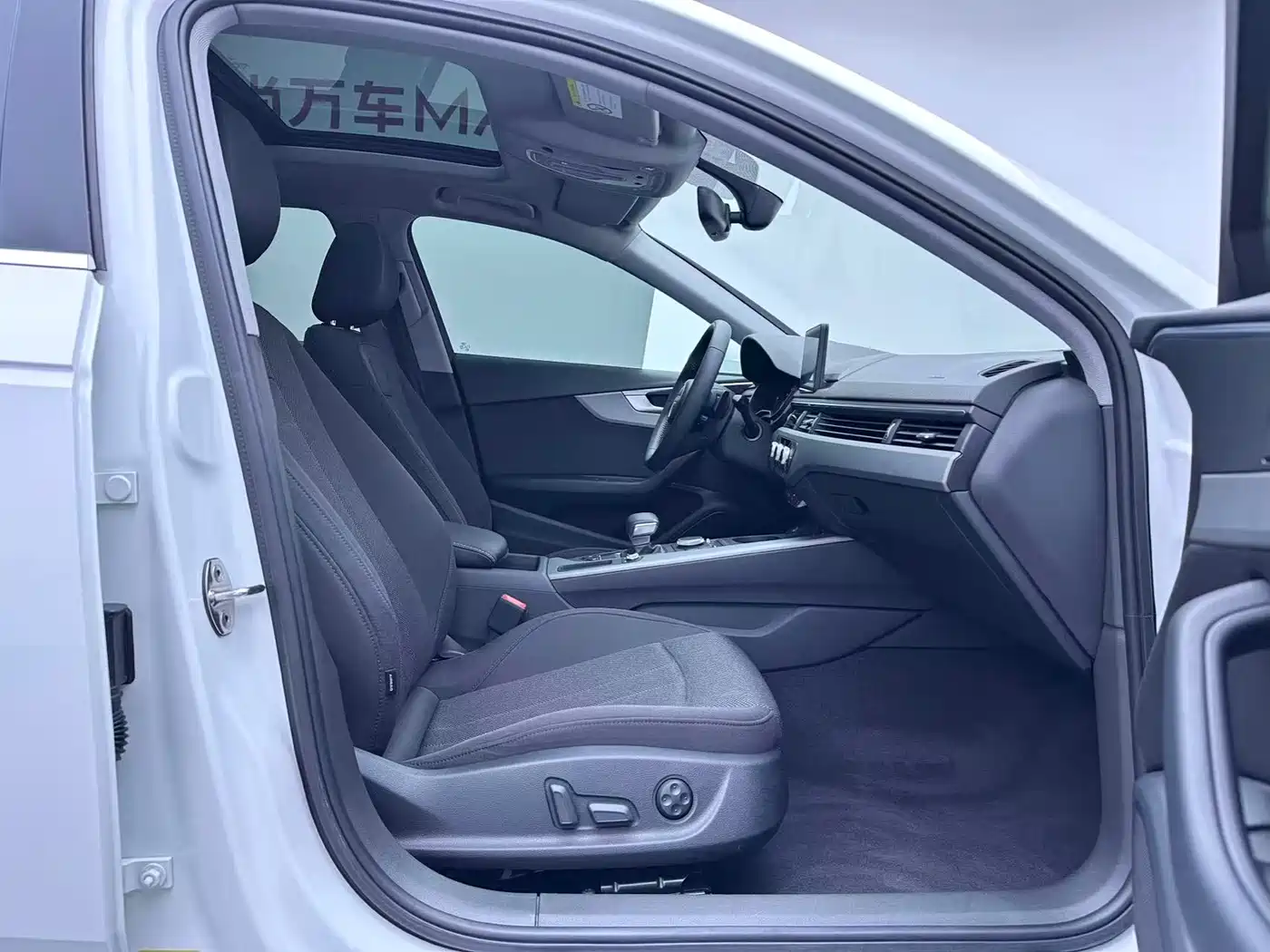 Audi A4L 2019 40 TFSI Progressive (China V) фото 7