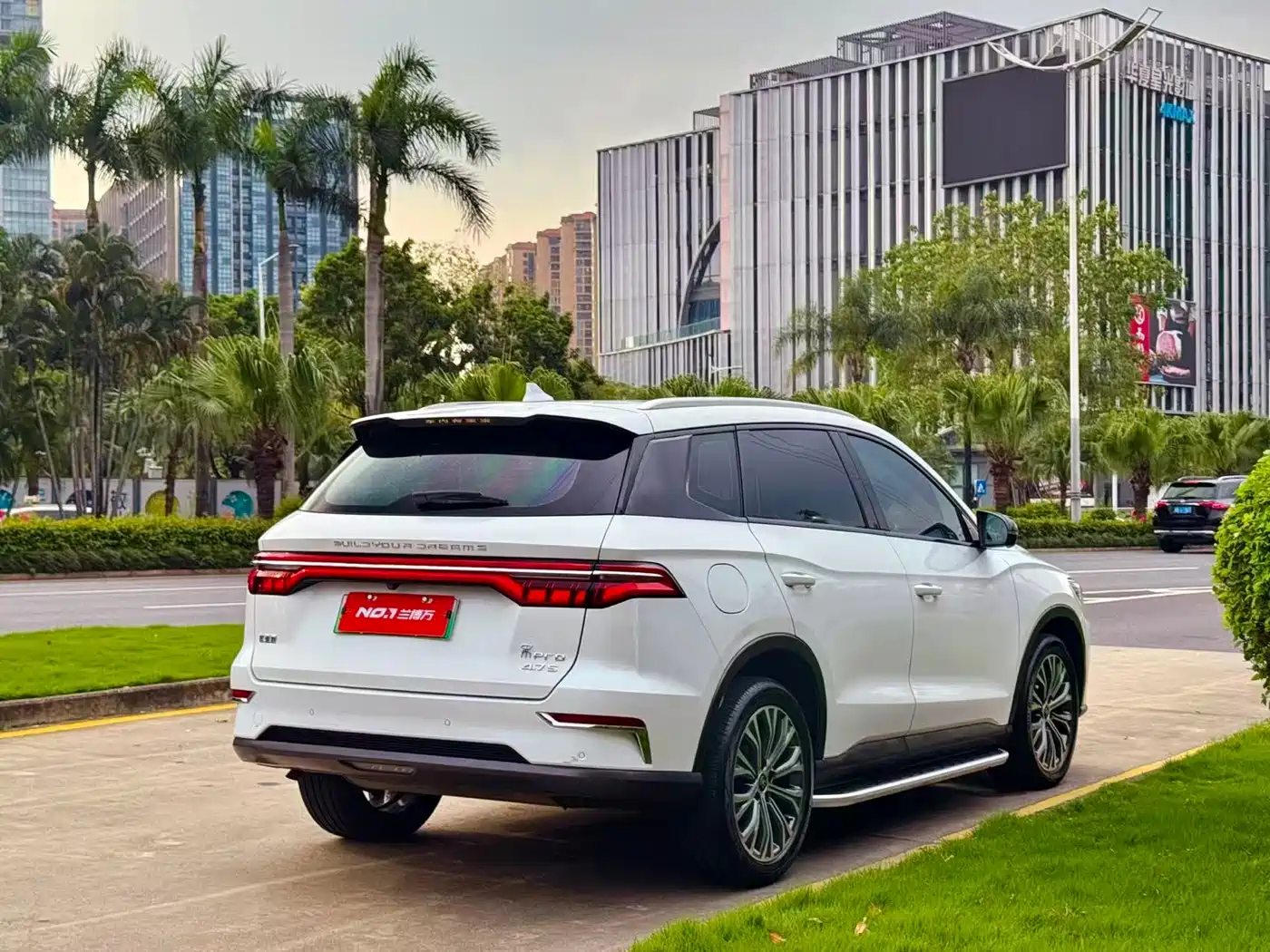 BYD Song Pro New Energy 2019 DM 1.5T AWD High-Performance Edition фото 7