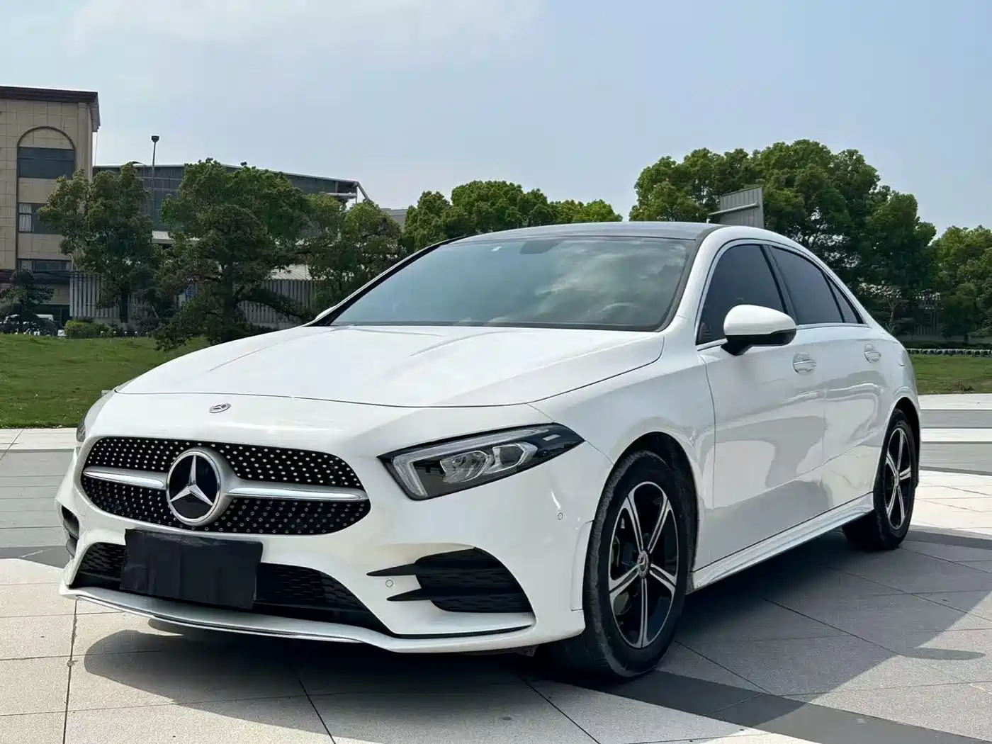 Mercedes-Benz A-Class 2024 A 200 L Sport Edition