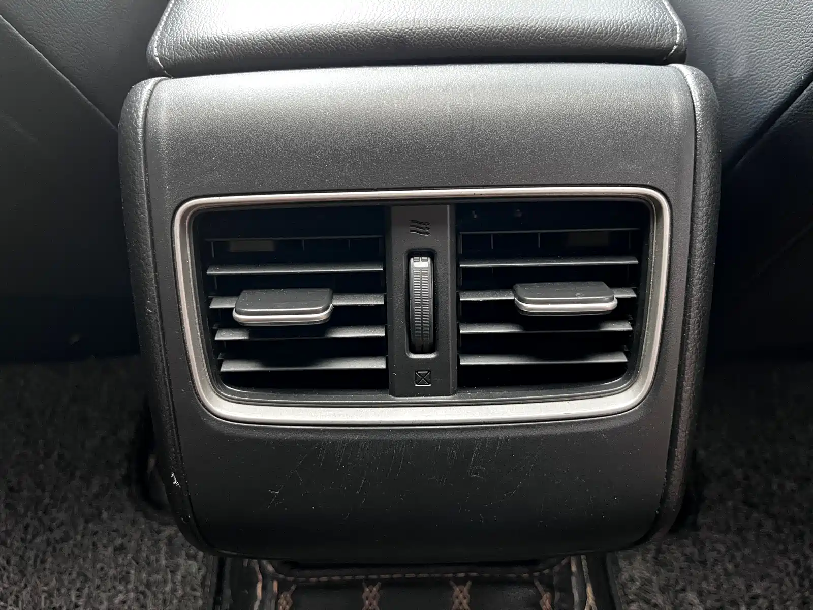 Фото 13 - Honda Accord