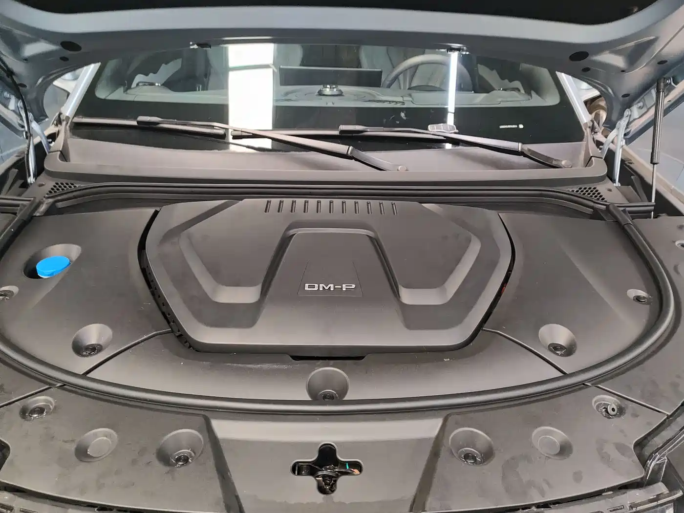 BYD Frigate 07 2023 DM-p 175KM AWD Flagship Edition фото 23