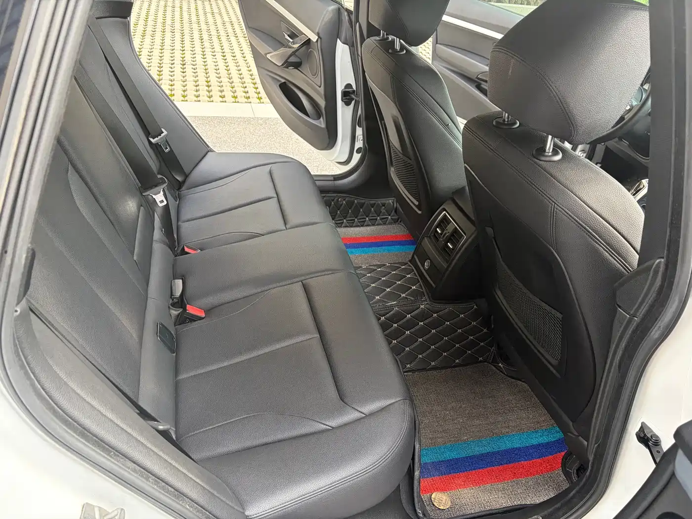 BMW 3 Series GT 2021 2020 320i M Sport Package