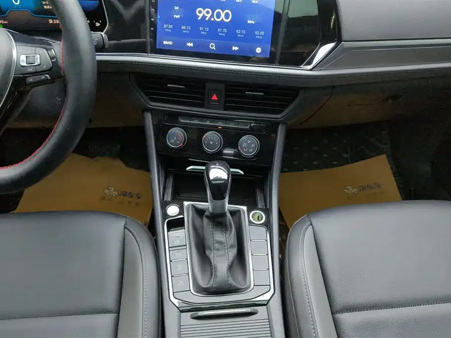 Volkswagen Sagitar 2022 280TSI DSG Soaring Edition фото 16