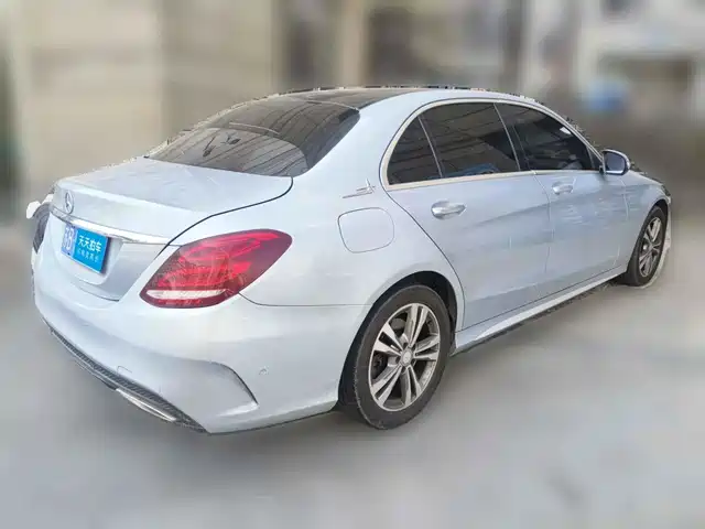 Mercedes-Benz C-Class 2016 C 200 L Sport — фото 2