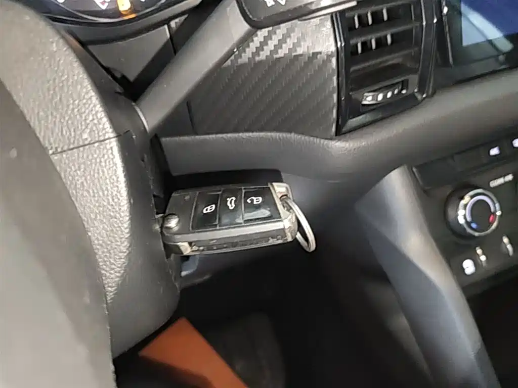 Škoda Kodiaq 2017 TSI330 5-seater 2WD Standard Edition фото 9