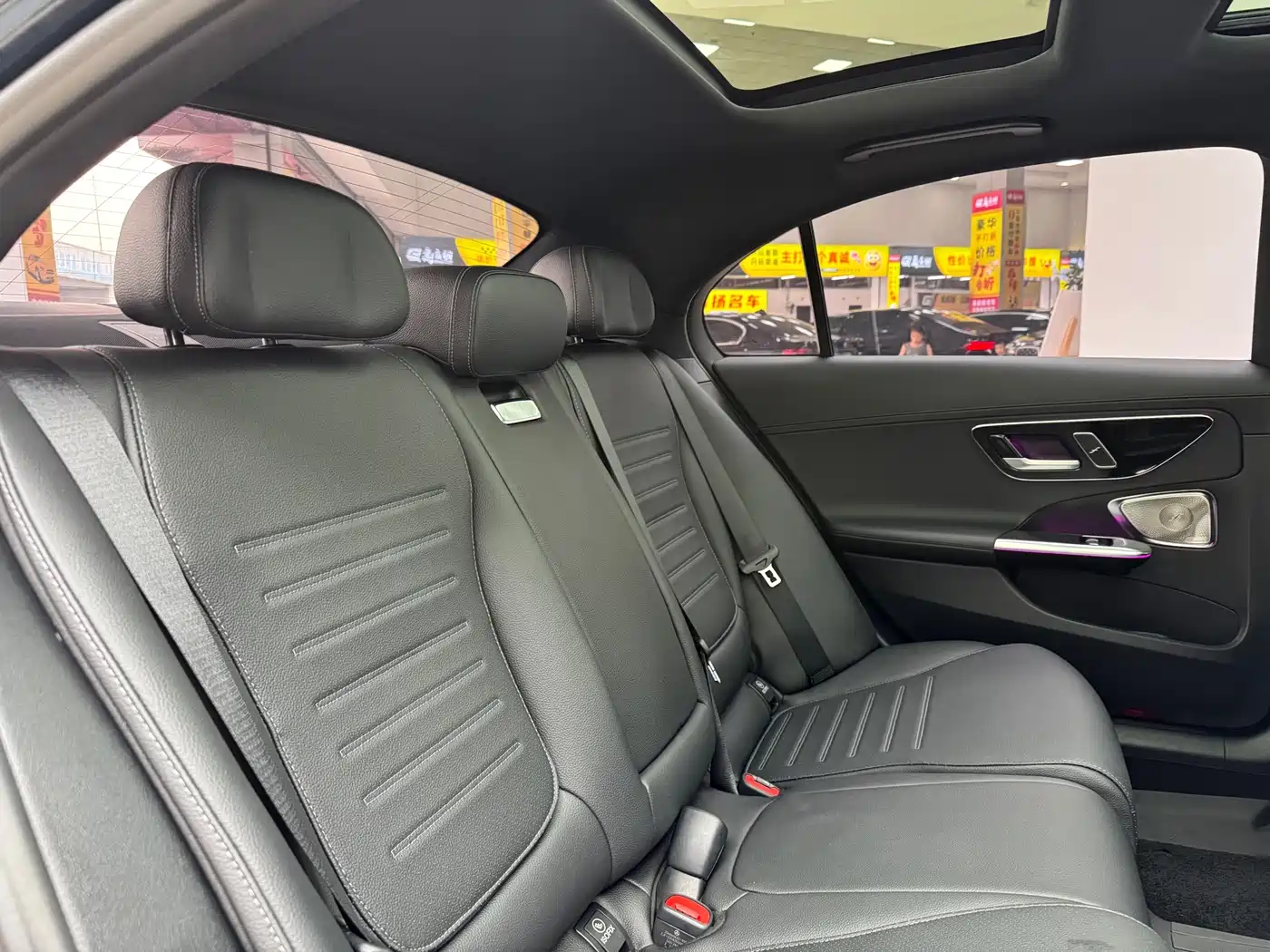 Mercedes-Benz C-Class 2023 C 260 L Night Edition Sport фото 12