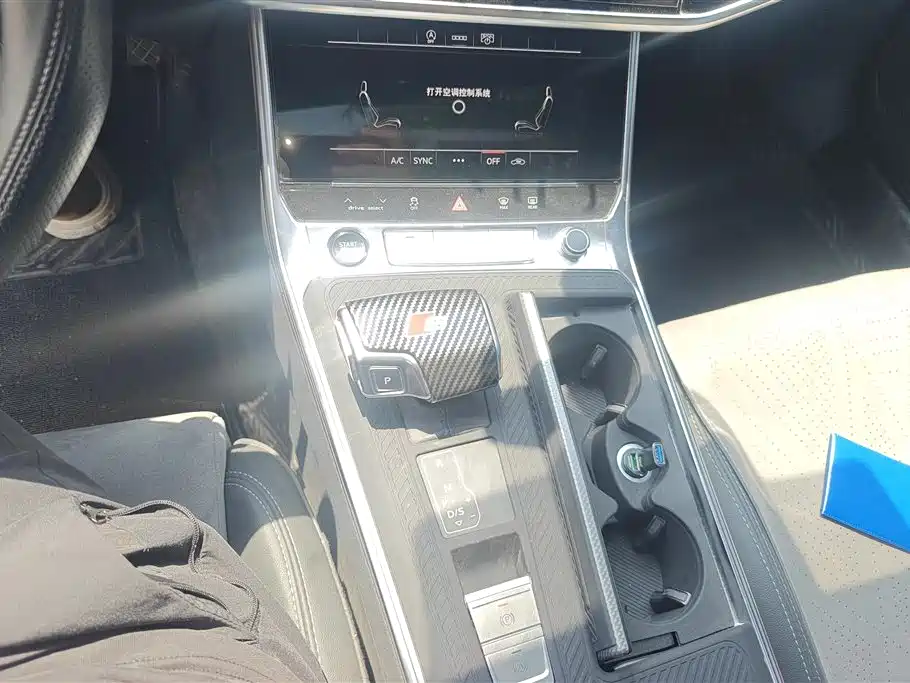 Audi A6L 2023 Facelift 40 TFSI Luxury Dynamic фото 16