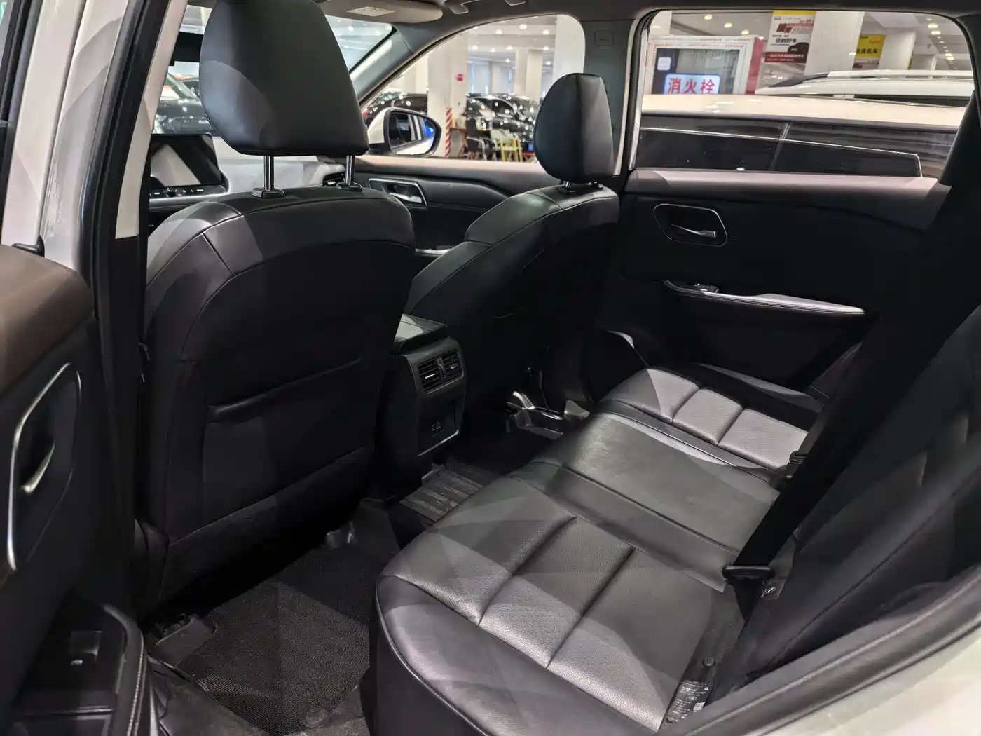 Фото 6 - Nissan X-Trail