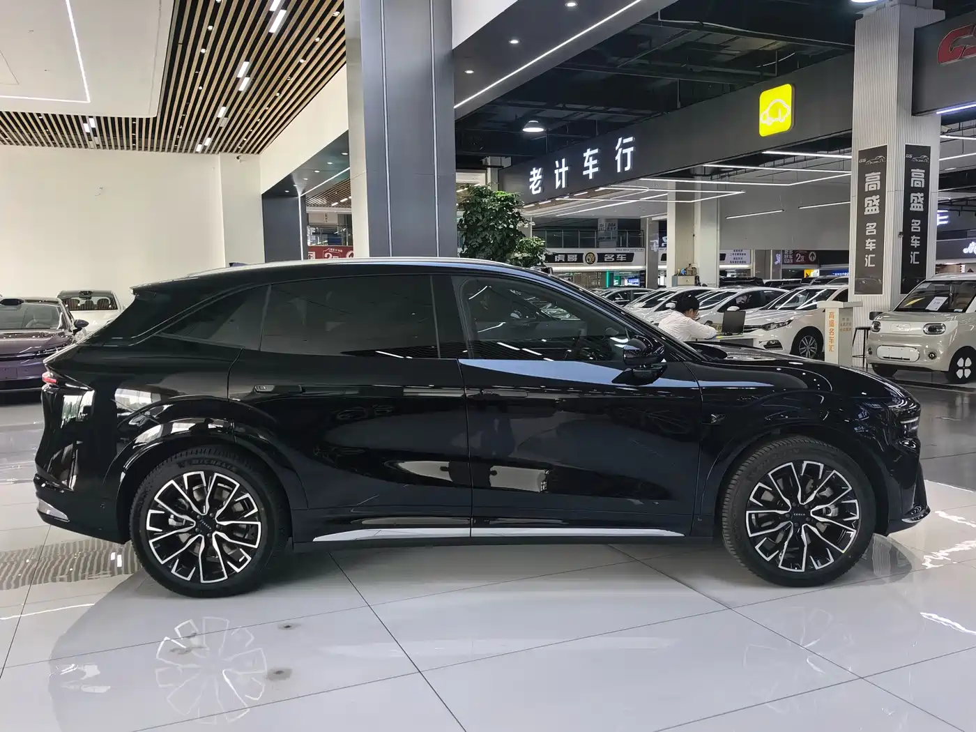 ZEEKR 7X 2026 2026 Model 75kWh RWD Smart Driving Edition