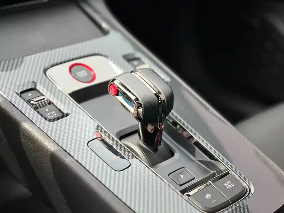 صورة 9 - GAC Trumpchi Trumpchi Emkoo