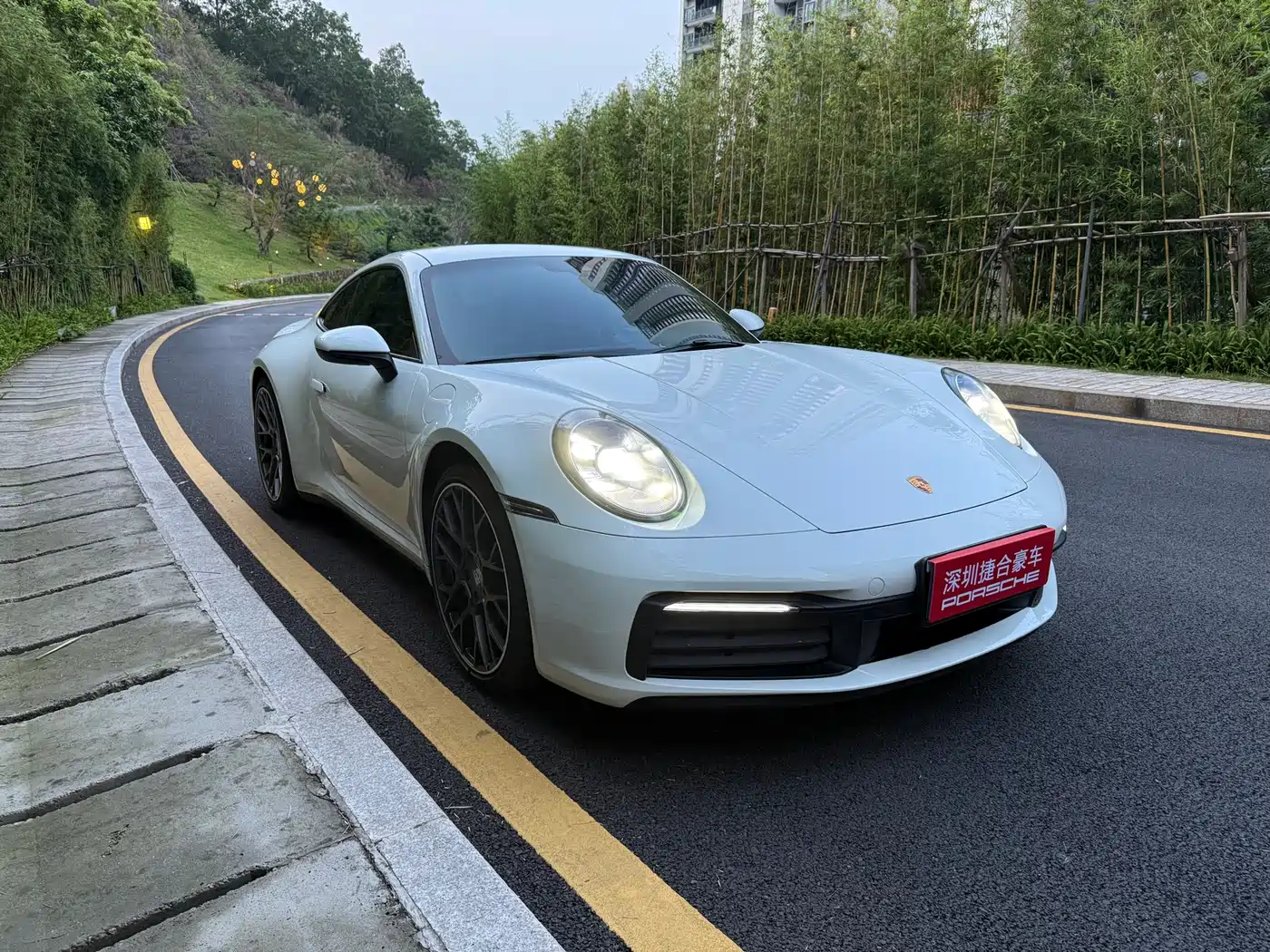 Porsche 911 2020 Carrera 3.0T фото 3