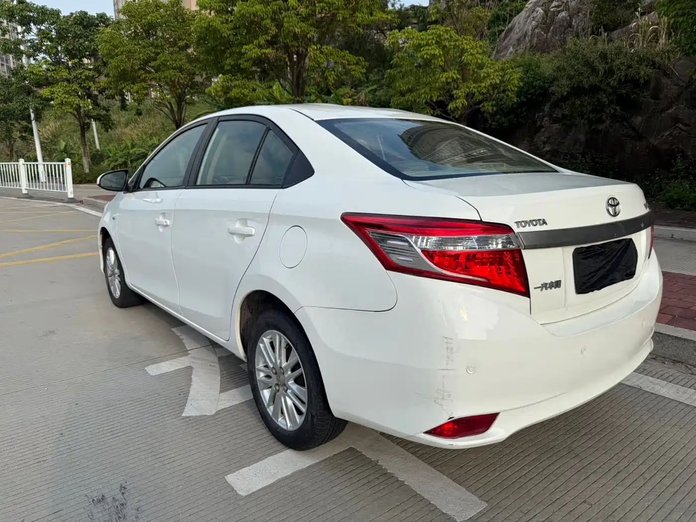 Toyota Vios 2014 1.3L Automatic Stylish Edition фото 7