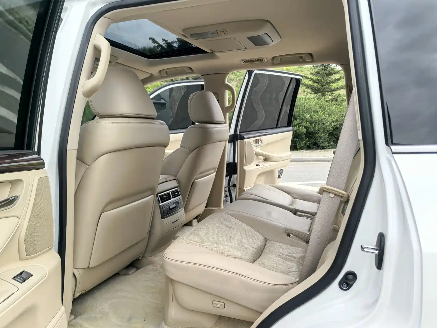 Lexus LX 2009 2009 570