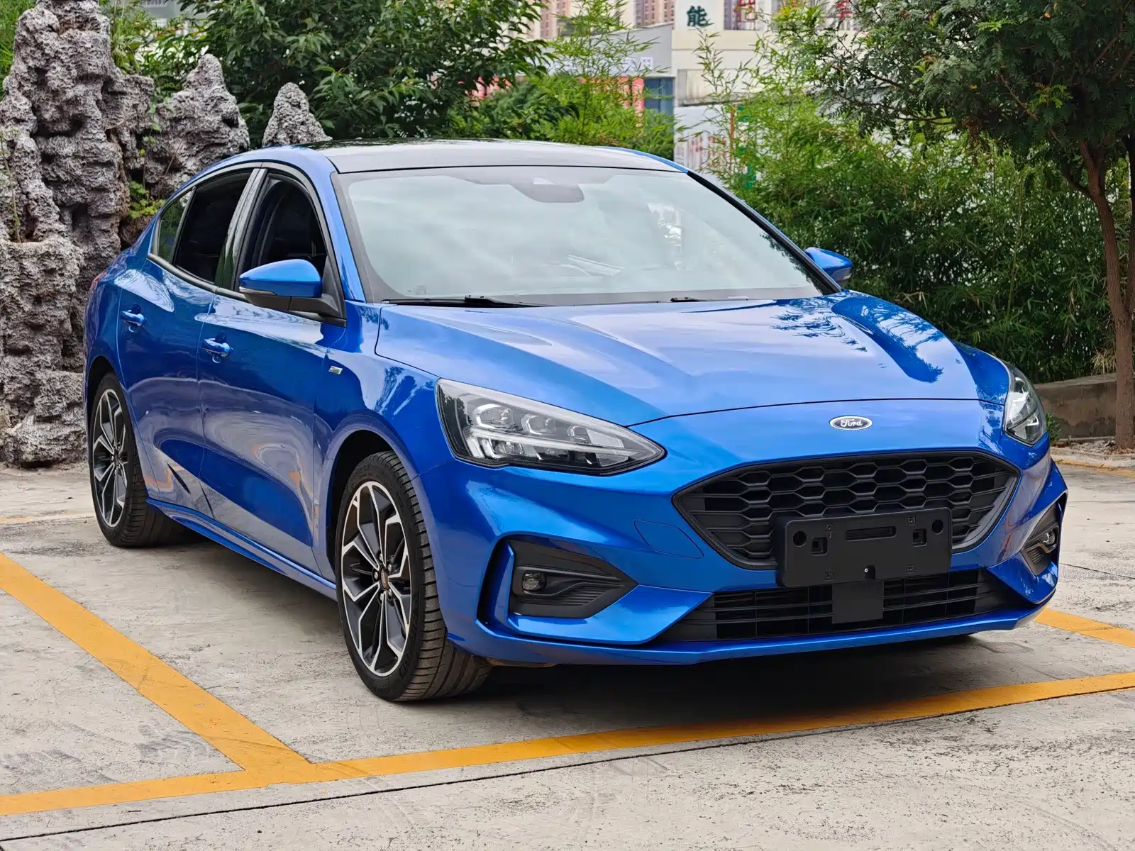 Фото 3 - Ford Focus