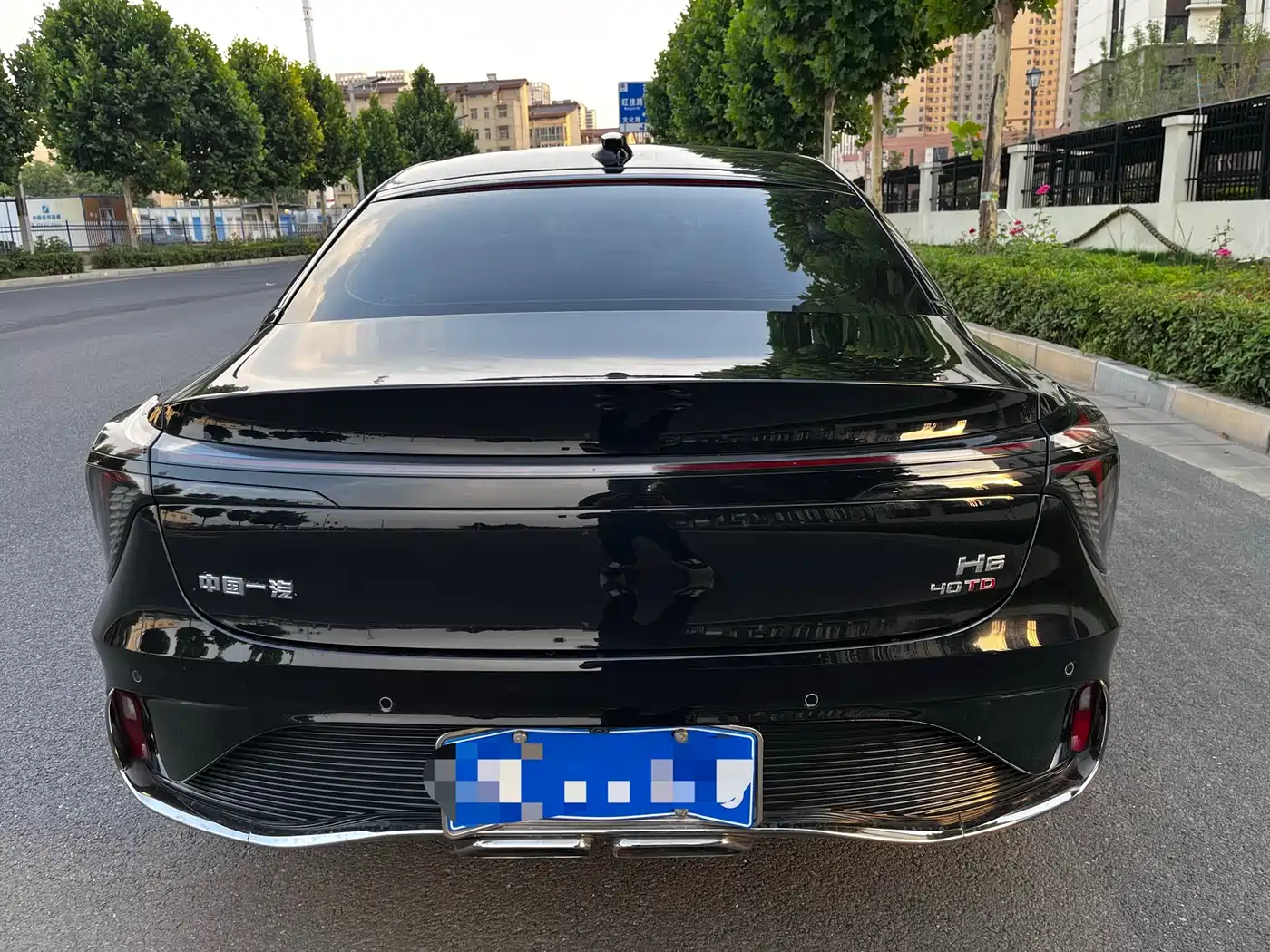 Hongqi H6 2025 Model 2.0T Travel Edition фото 8