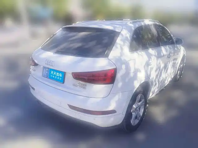 Audi Q3 2018 30th Anniversary Edition 30 TFSI Fashion — фото 2
