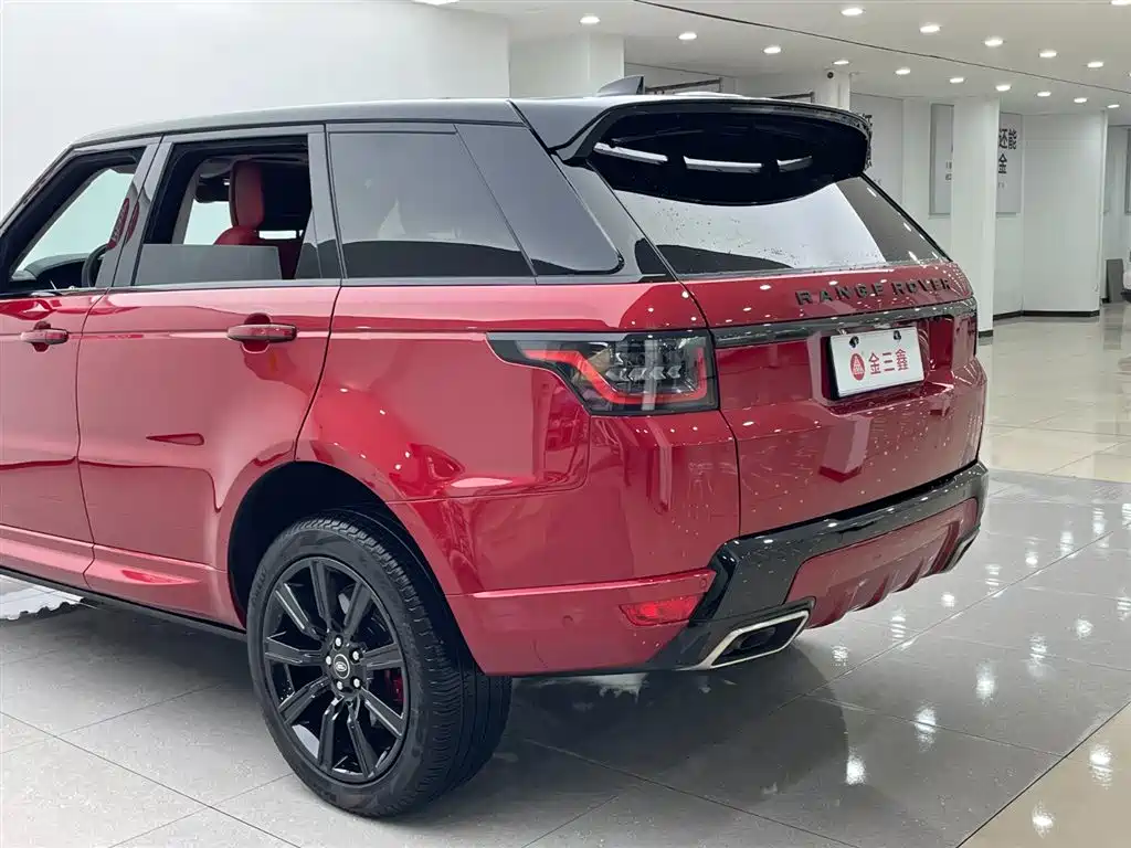 Land Rover Range Rover Sport 2021 3.0 L6 HST фото 35