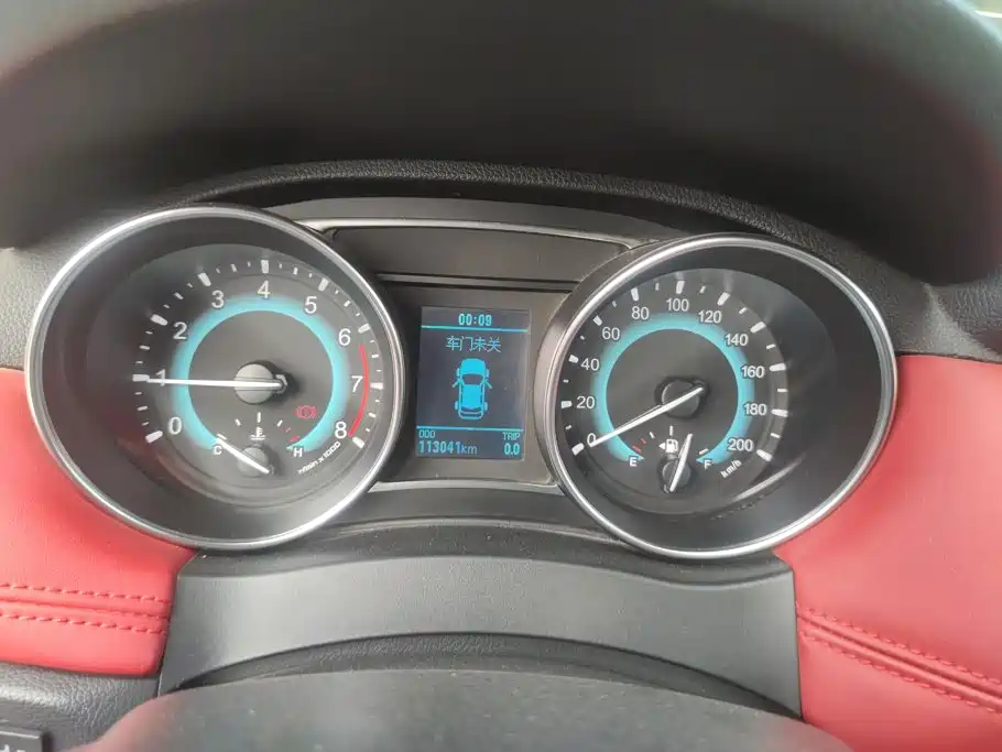 Фото 14 - Haval H1