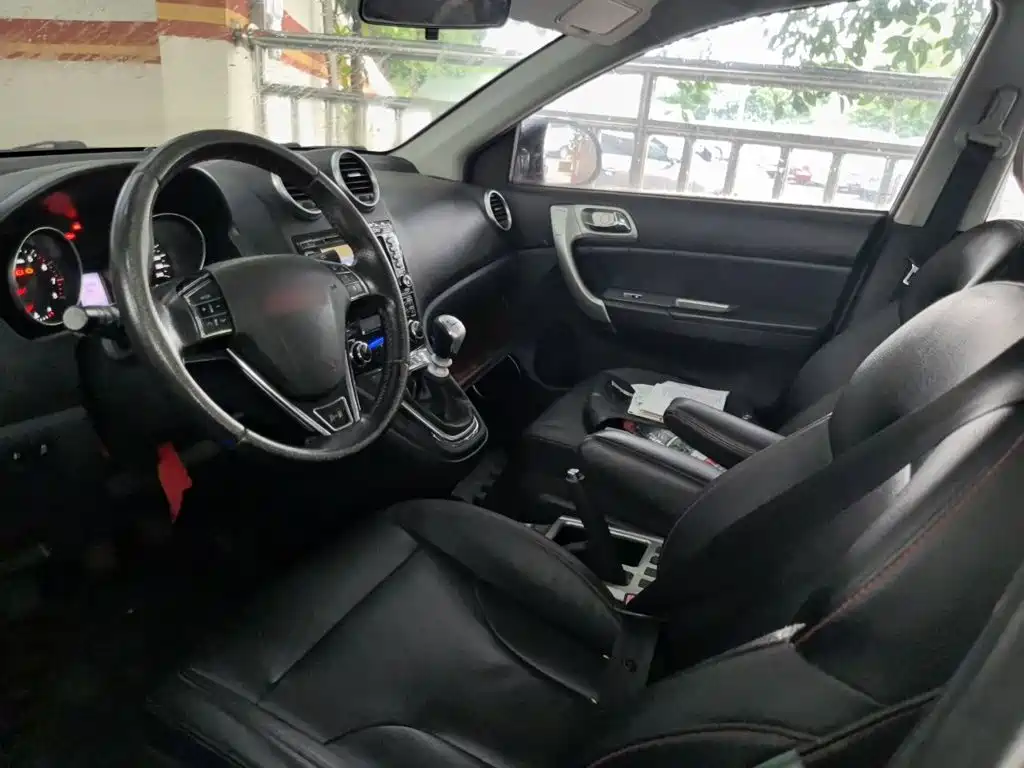 صورة 16 - Haval H6