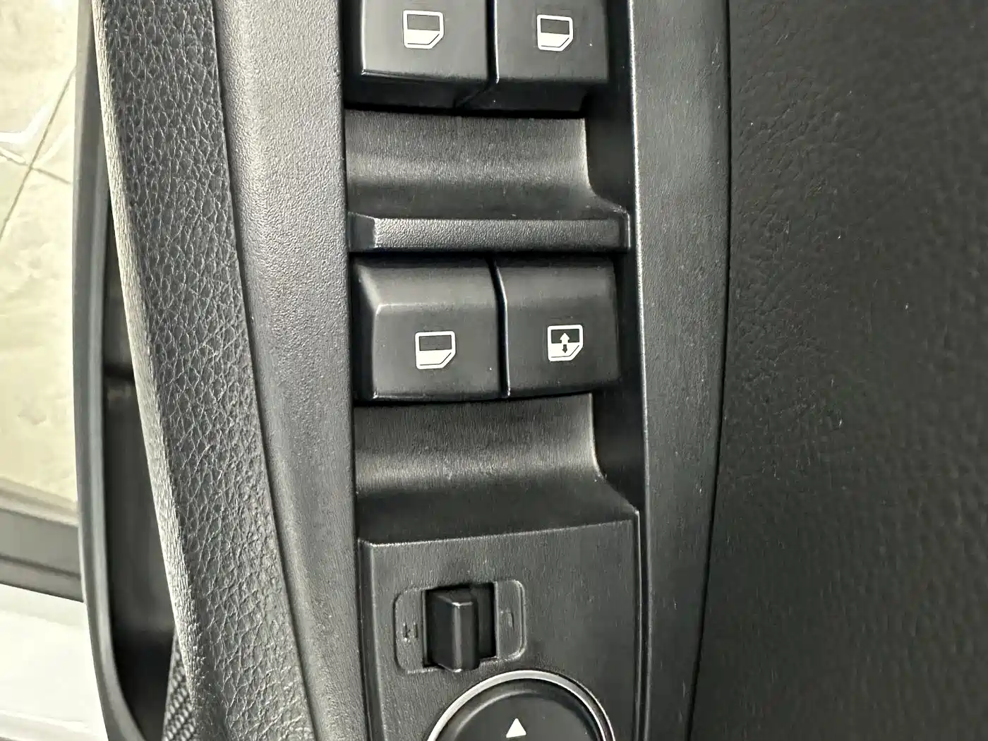 Kia Seltos 2023 1.5L CVT Luxury Edition фото 11