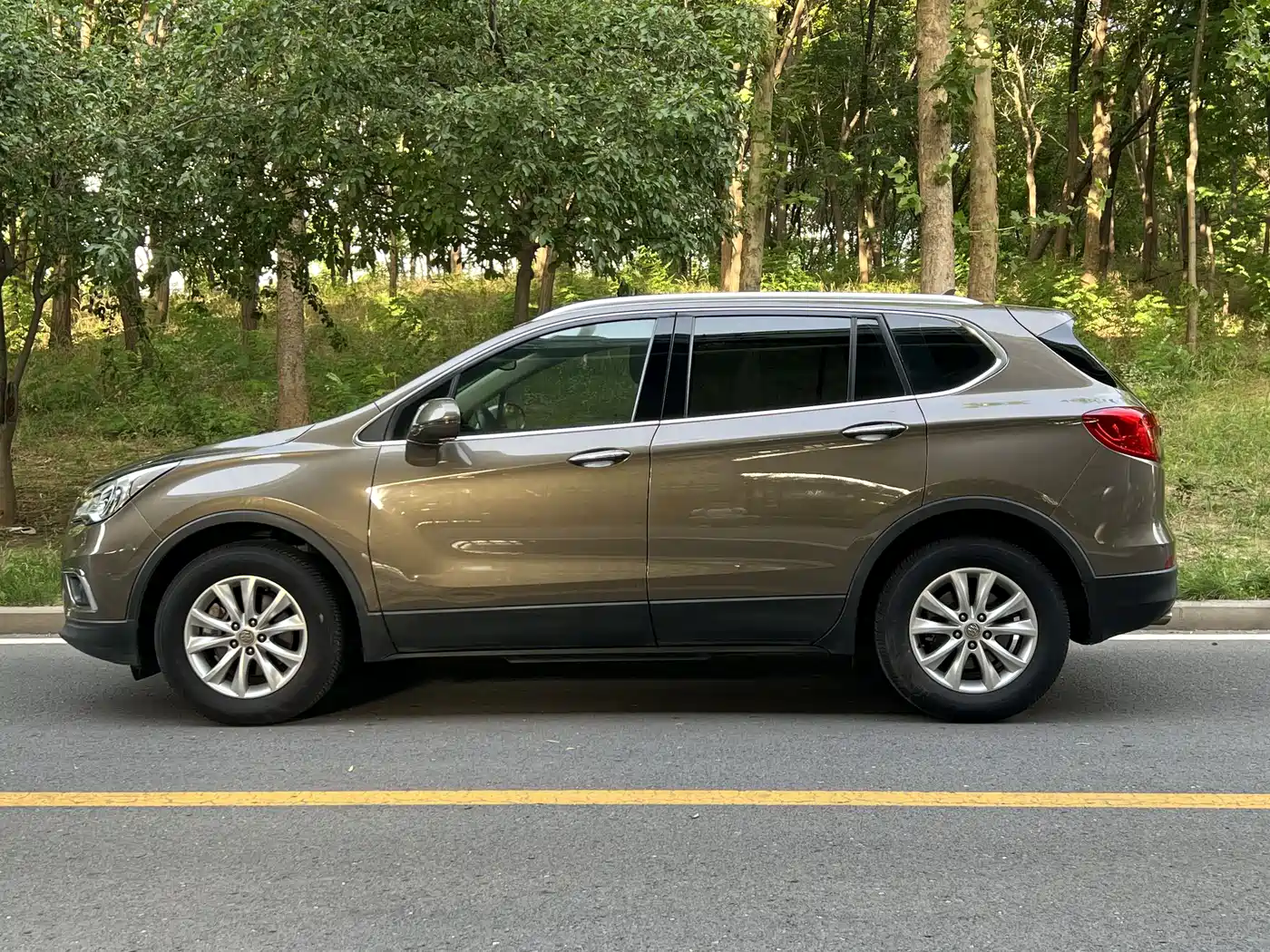 Buick Envision Plus 2014 28T 4WD Luxury фото 3
