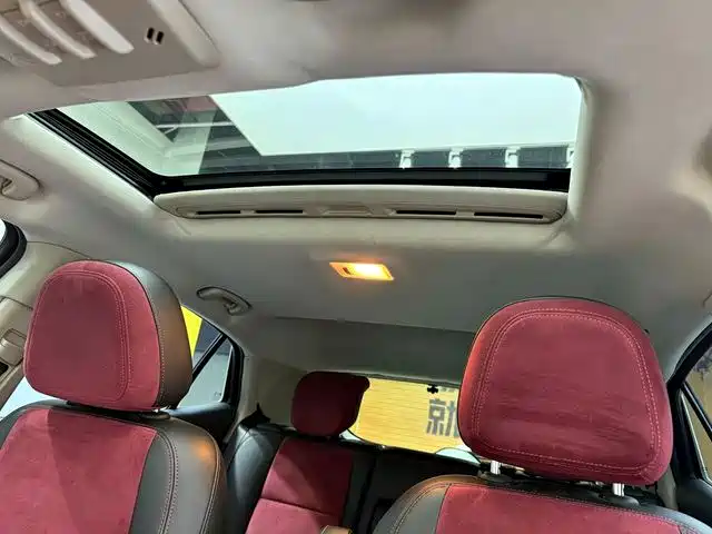 Фото 15 - Buick Encore