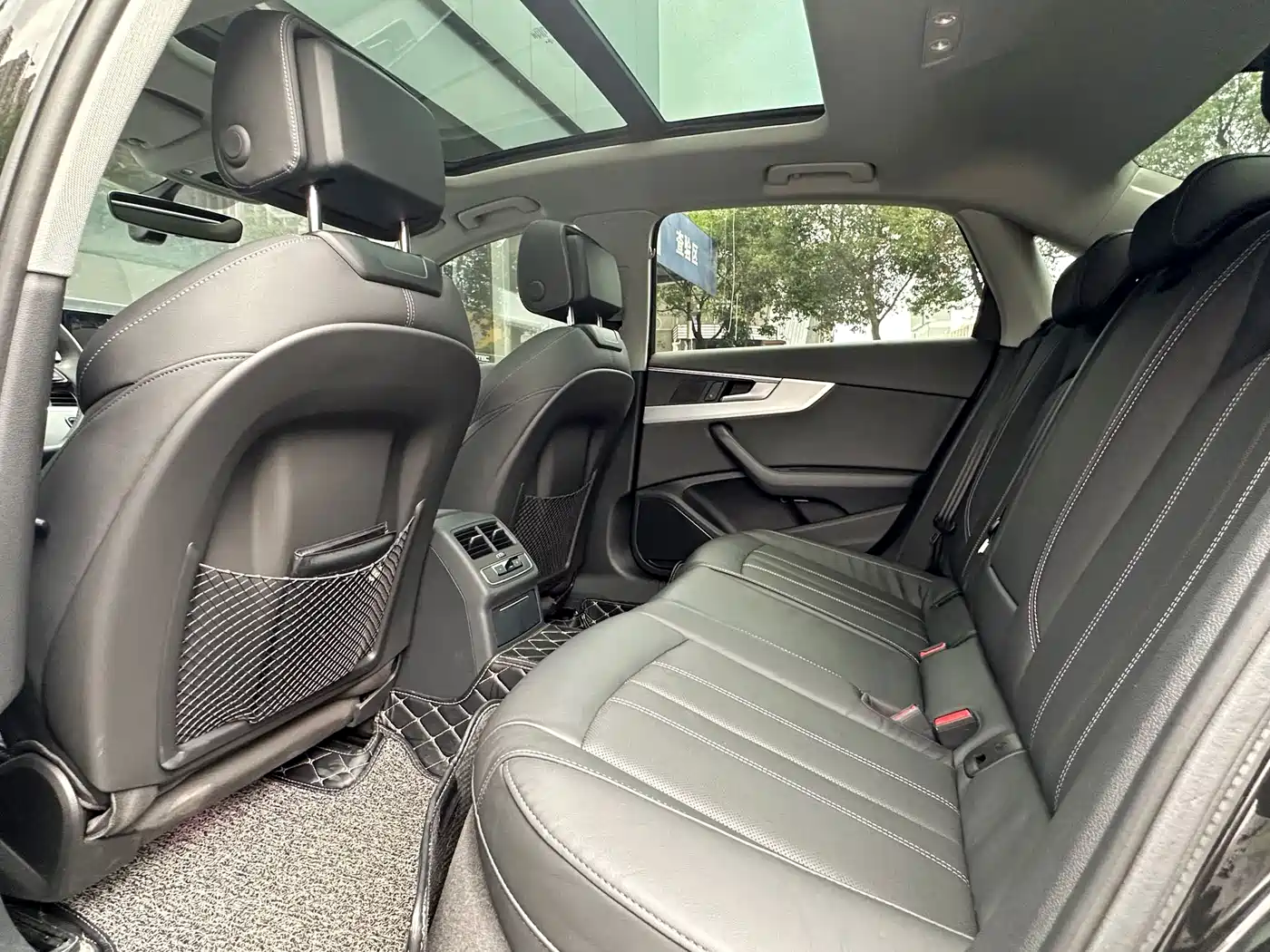 Audi A4L 2020 40 TFSI Luxury Dynamic фото 8