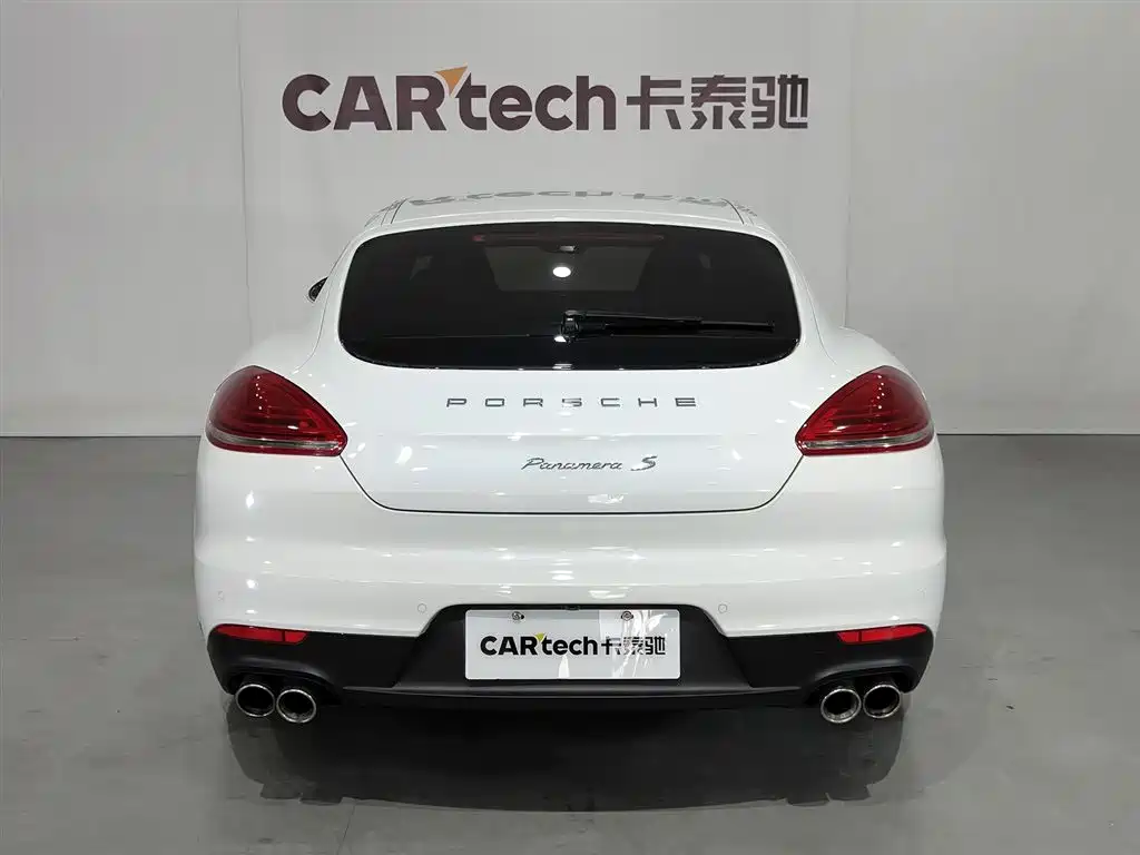 Porsche Panamera 2014 Panamera 4 3.0T фото 21