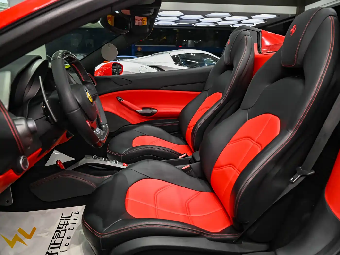Ferrari 488 2018 2015 488 Spider