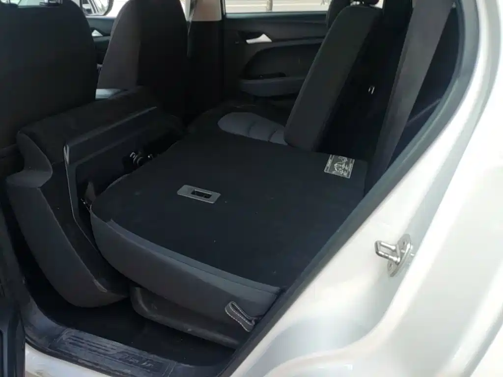 Baojun 530 2019 2019 1.5T Manual Elite 7-Seater China VI