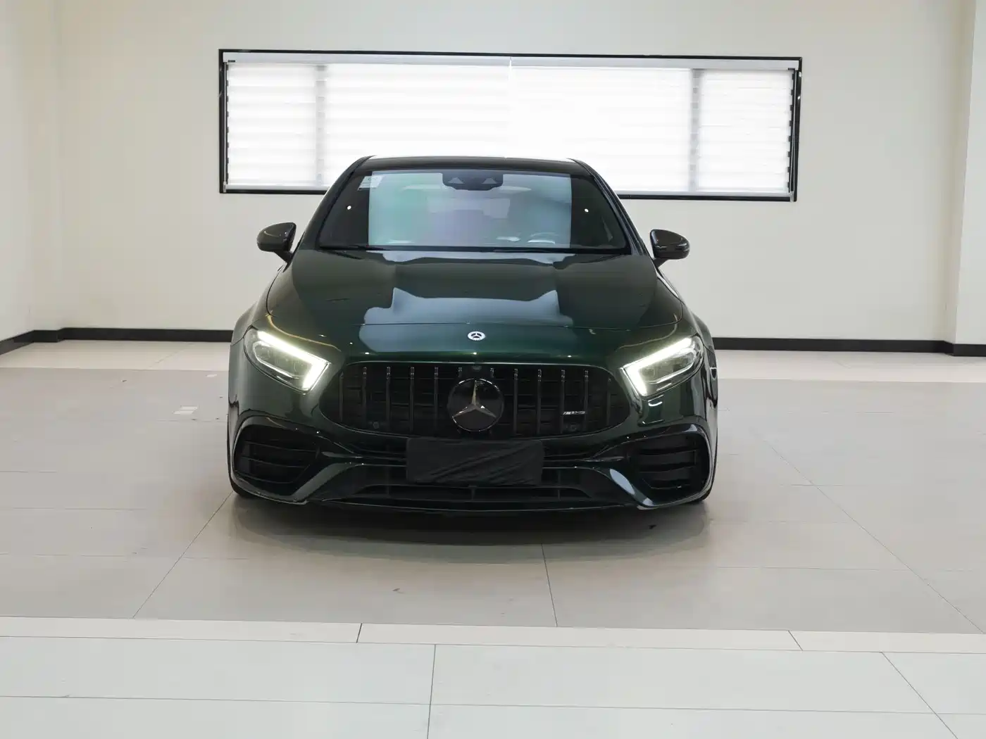 Фото 2 - Mercedes-Benz A-Class AMG (Import)